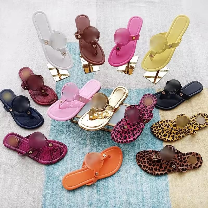 T Strap Lady Fashion Slipper Sexy Anti Slip Women Flat Sandal