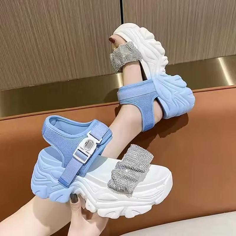 Non-slip Lady Fashion Shoes Best Selling Women Chunky Sandal