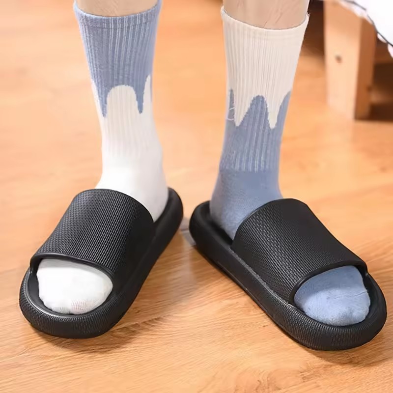 Anti Slip Classic Hot Sale Lady Slipper Women Men Slides